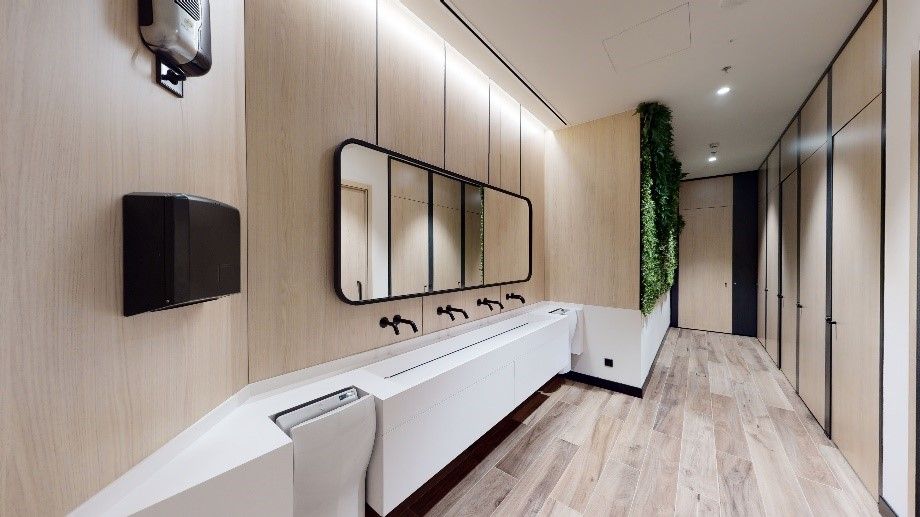 Reify, Max Center Refurbishment